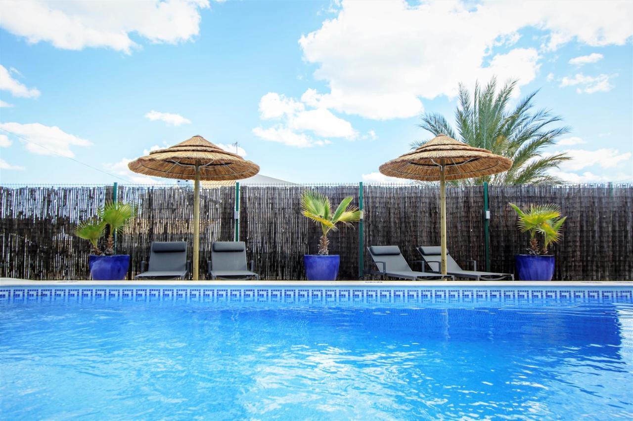 Villa Yvonne,Private Pool,Private Parking 1,7 Km From The Beatch Albufeira Exterior photo